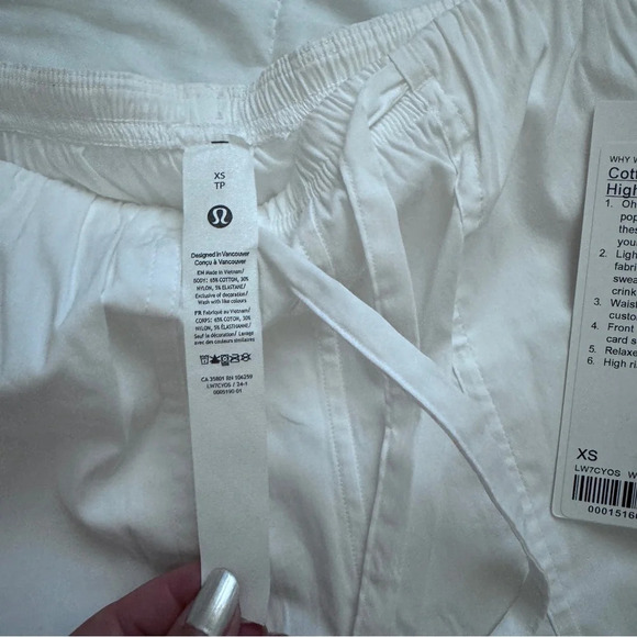 🆕🤍 Lululemon Cotton Blend Poplin High Rise Shorts - White - Picture 6 of 9